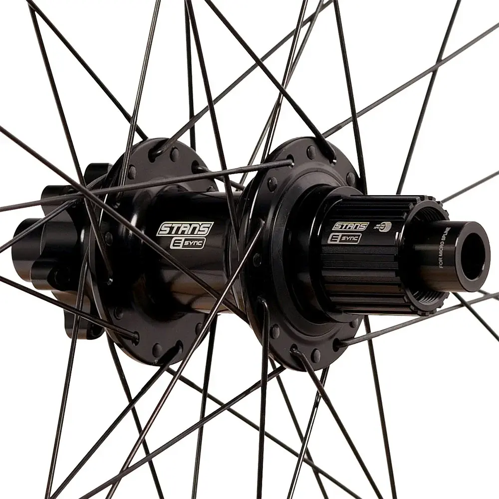 RUEDA FLOW EX STAN'S E-SYNC 32H (1).webp